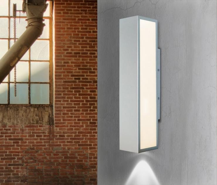 Απλίκα Τοίχου Μοντέρνα Μεταλλική από Αλουμίνιο και Γυαλί